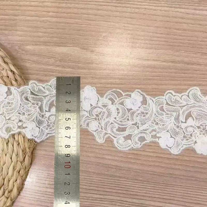 Wholesale Classic Exquisite Mesh Polyester Embroidered Lace For Women S Clothing