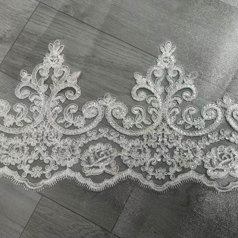 Luxo Branco Branco French Lace